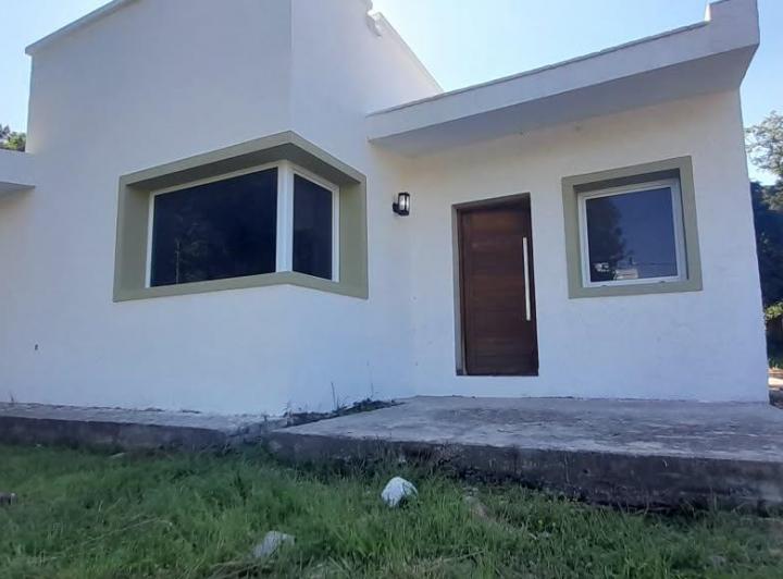 Casa · 80m² · 5 Ambientes