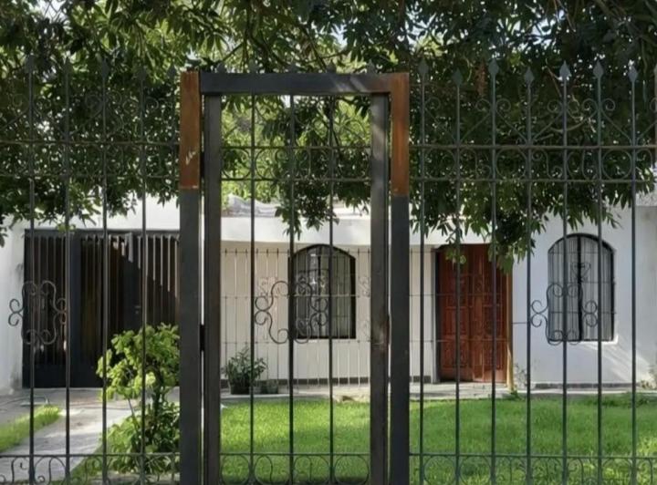 Casa · 103m² · 4 Ambientes · 1 Cochera