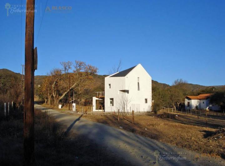 Casa · 80m² · 1 Ambiente · 1 Cochera