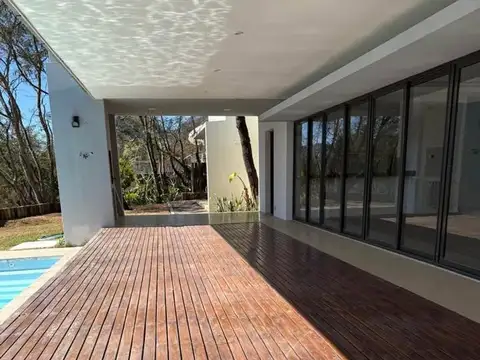 Casa en Venta en Valle Escondido, Countries y Barrios Cerrados en Salta Capital