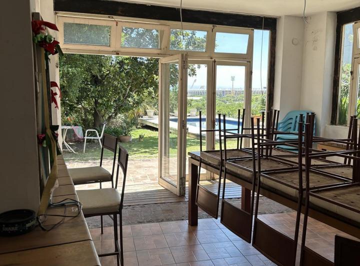 Casa · 450m² · 10 Ambientes · 3 Cocheras