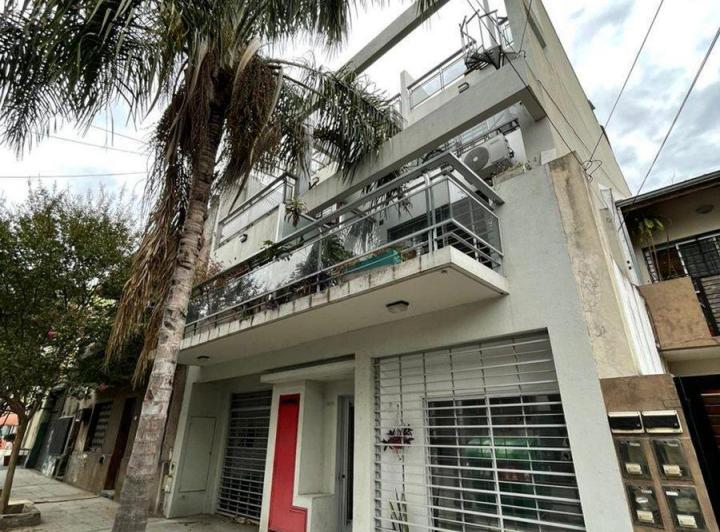 Departamento · 80m² · 2 Ambientes