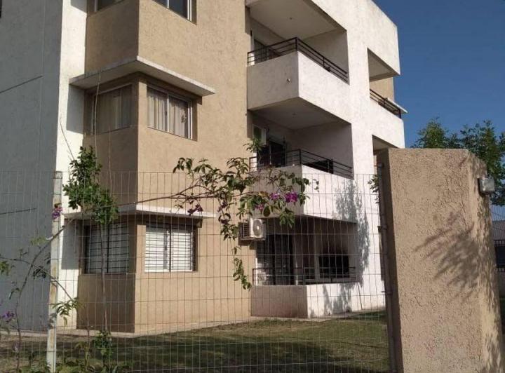 Departamento · 115m² · 4 Ambientes · 1 Cochera