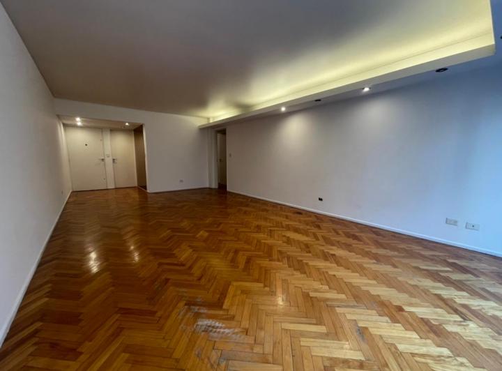 Departamento · 130m² · 4 Ambientes · 1 Cochera
