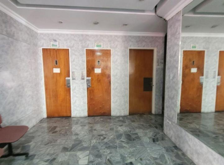 Departamento · 100m² · 6 Ambientes