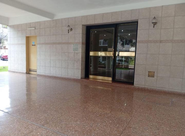 Departamento · 60m² · 4 Ambientes · 1 Cochera