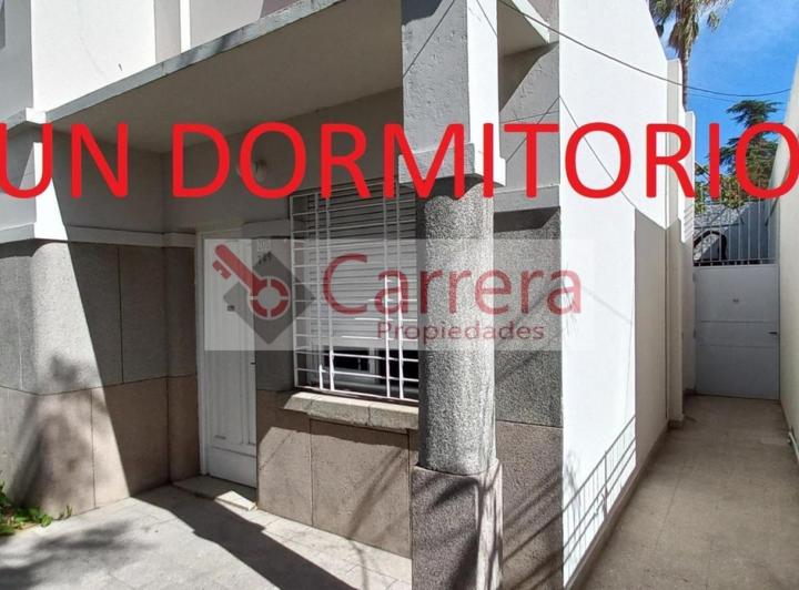 Casa · 55m² · 2 Ambientes · 1 Cochera
