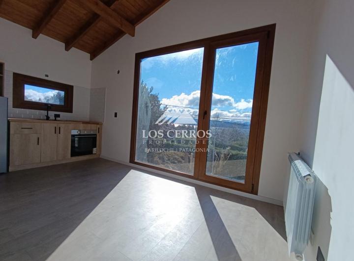 Casa · 55m² · 2 Ambientes · 1 Cochera