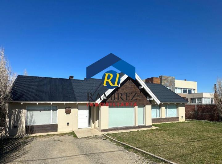 Casa · 3 Dormitorios