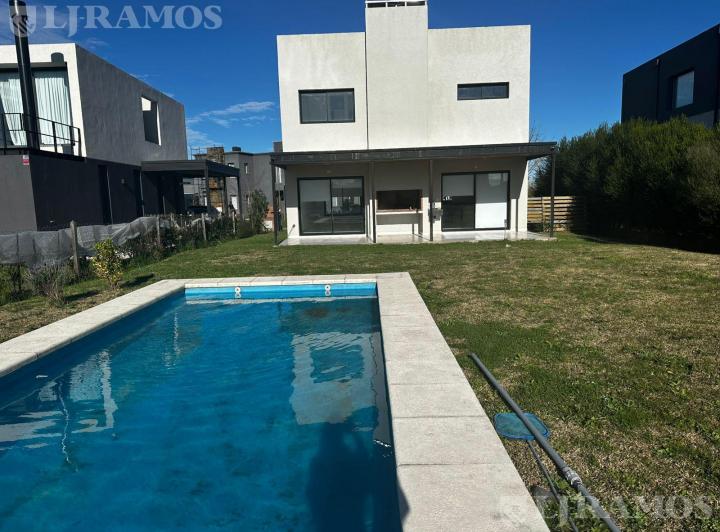 Casa · 169m² · 4 Ambientes