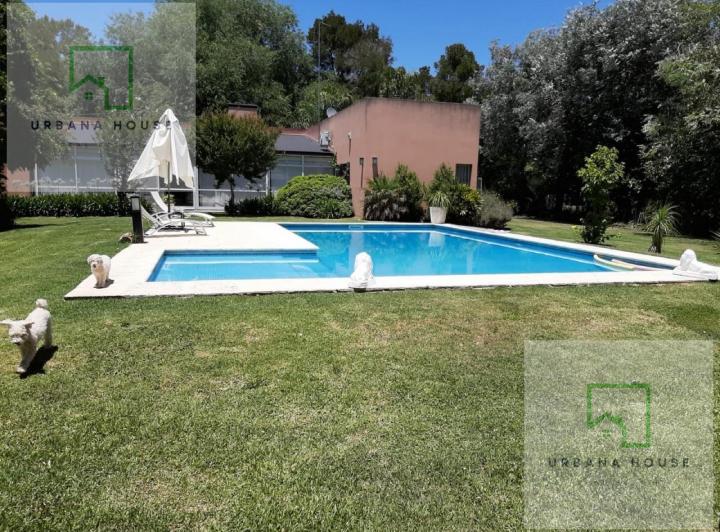 Casa · 190m² · 4 Ambientes