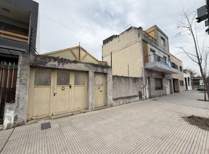 Casa · 153m² · 4 Ambientes · 1 Cochera