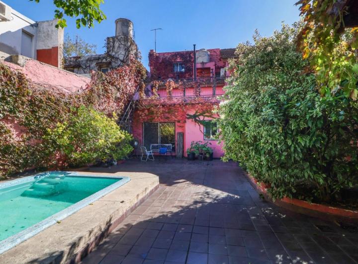 Casa · 175m² · 5 Ambientes · 3 Cocheras