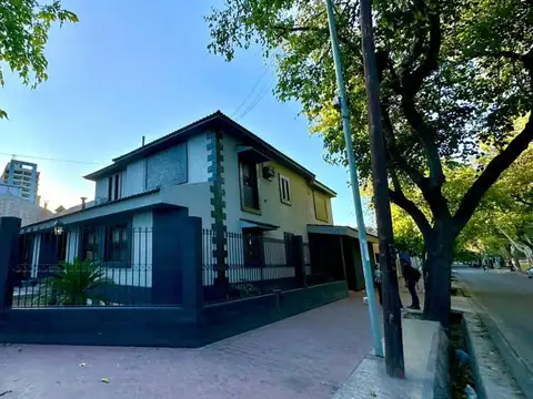 Casa en Venta en Mendoza, Capital
