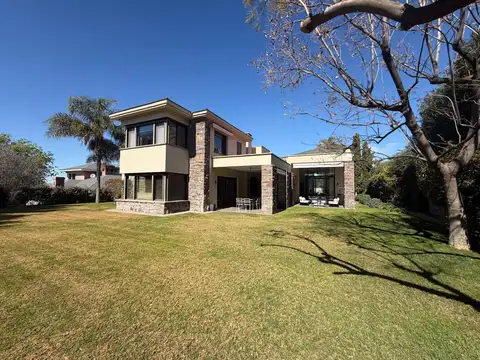 Casa en Venta en Mendoza, Capital