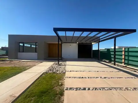 Casa en Venta en Mayor Drummond, Luján de Cuyo