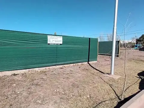 Terreno en Venta en Russell, Maipú