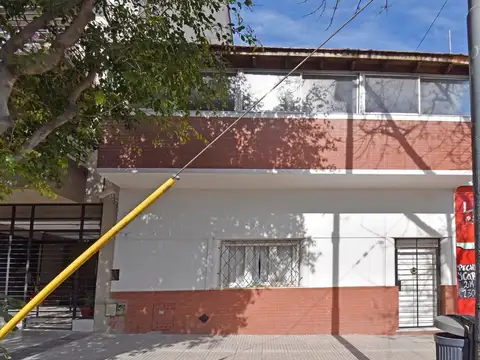 Casa en Venta en Flores, CABA