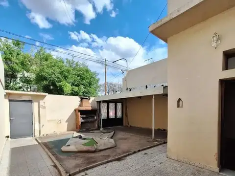 Casa en Venta en Versalles, CABA