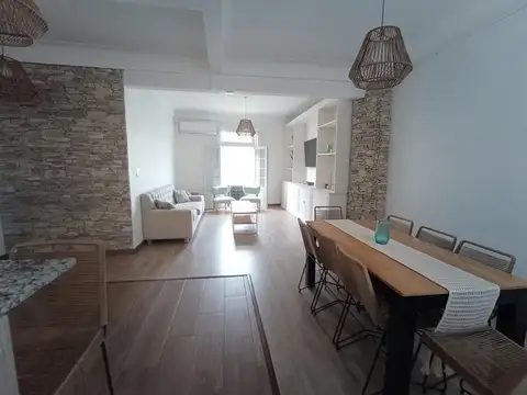 Departamento en Alquiler en Monserrat, CABA