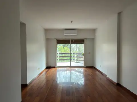 Departamento en Alquiler en Parque Chacabuco, CABA