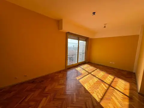 Departamento en Venta en Floresta, CABA