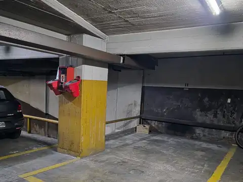 Cochera en Venta en Monserrat, CABA