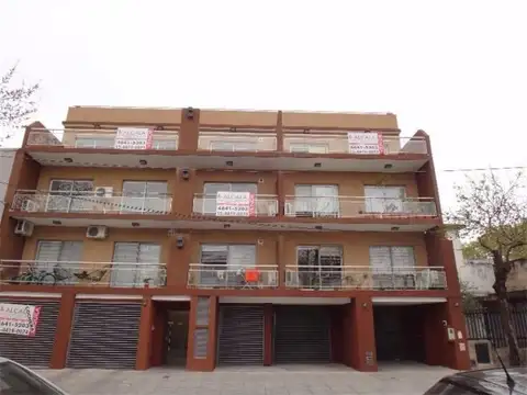Cochera en Venta en Versalles, CABA