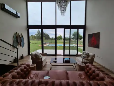 Casa en Alquiler Temporal en San Sebastián, Countries y Barrios Cerrados en Escobar