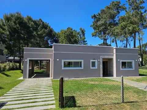 Casa en Alquiler Temporal en Álamos 2, Pinamar
