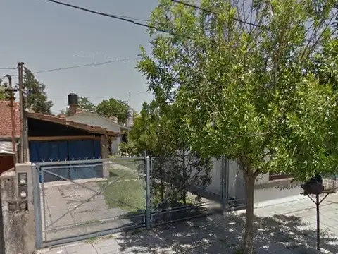 Casa en Alquiler en Burzaco, Partido de Almirante Brown