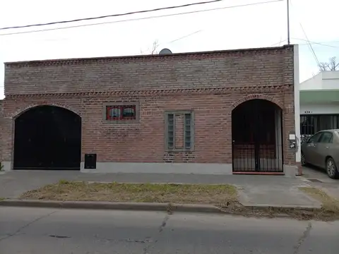 Casa en Alquiler en Centro de Luján, Luján