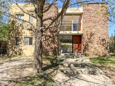 Casa en Alquiler en Santa María de los Olivos, Countries y Barrios Cerrados en Malvinas Argentinas