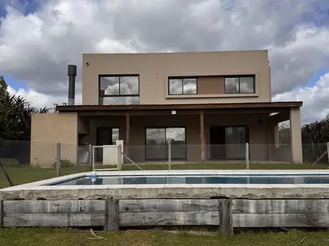 Casa en Alquiler en El Cantón, Countries y Barrios Cerrados en Escobar