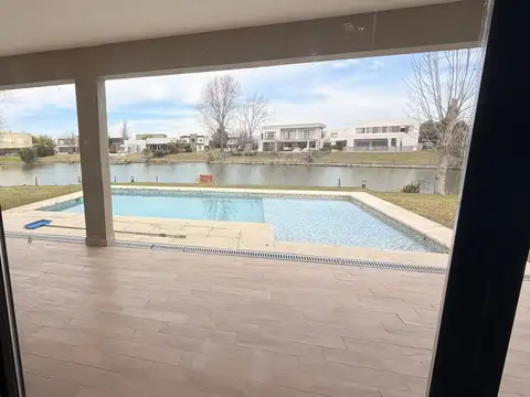 Casa en Alquiler en El Cantón, Countries y Barrios Cerrados en Escobar