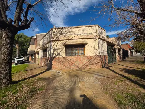 Casa en Alquiler en El Palomar, Partido de Morón
