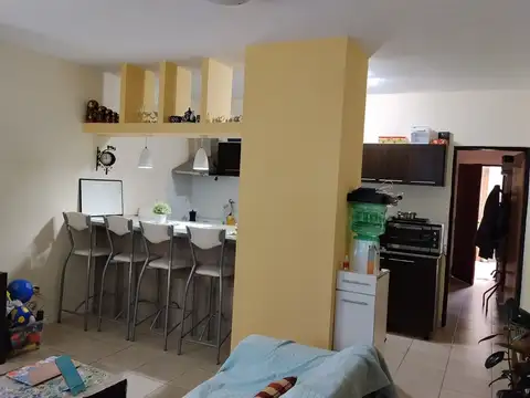 PH en Venta en Caseros, Partido de Tres de Febrero