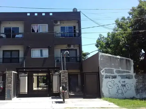 Departamento en Alquiler en Centro  - Moreno, Moreno