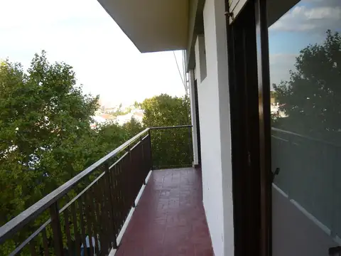Departamento en Alquiler en Olivos Vías/Maipú, Olivos
