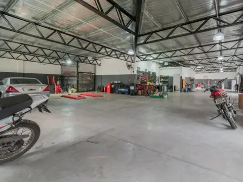 Galpón en Venta en Burzaco, Partido de Almirante Brown