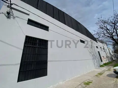 Galpón en Alquiler en La Plata, Partido de La Plata