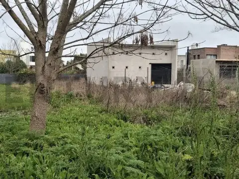 Terreno en Venta en Villa Parque Sicardi, Partido de La Plata