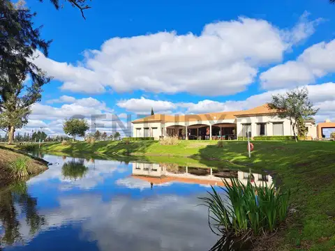 Terreno en Venta en San Lucas, Canning