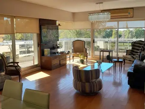 Departamento en Venta en Puerto Madero, CABA