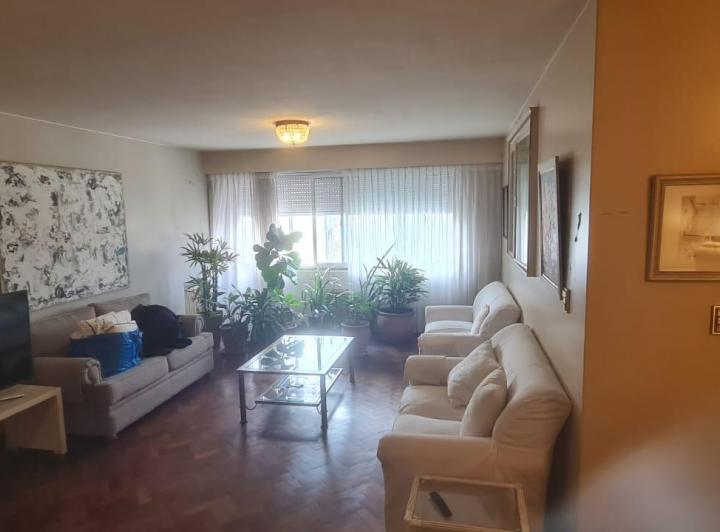 Departamento · 120m² · 5 Ambientes · 1 Cochera