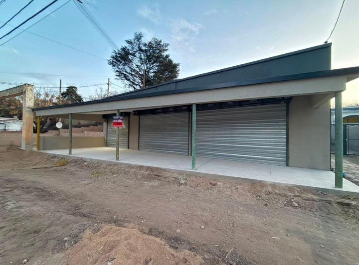 Local comercial · 75m² · 1 Ambiente · 1 Cochera