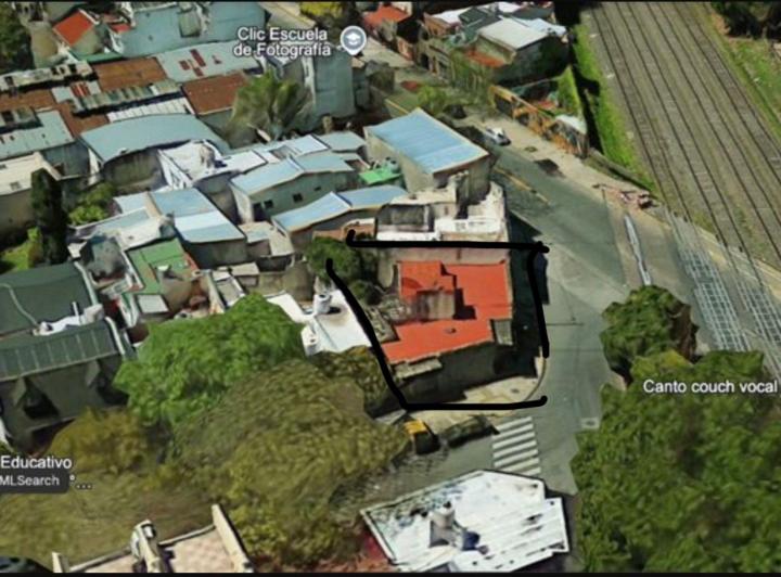 Terreno · 204m²