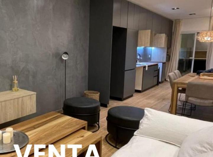 Departamento · 98m² · 6 Ambientes · 1 Cochera