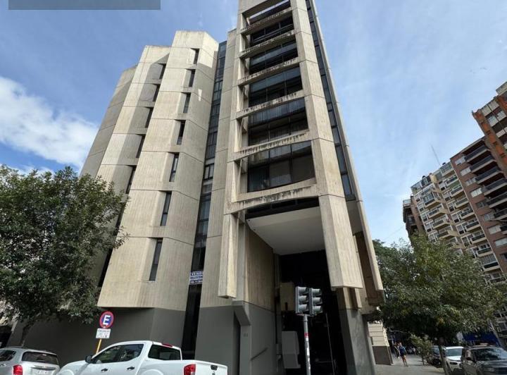 Departamento · 173m² · 4 Dormitorios