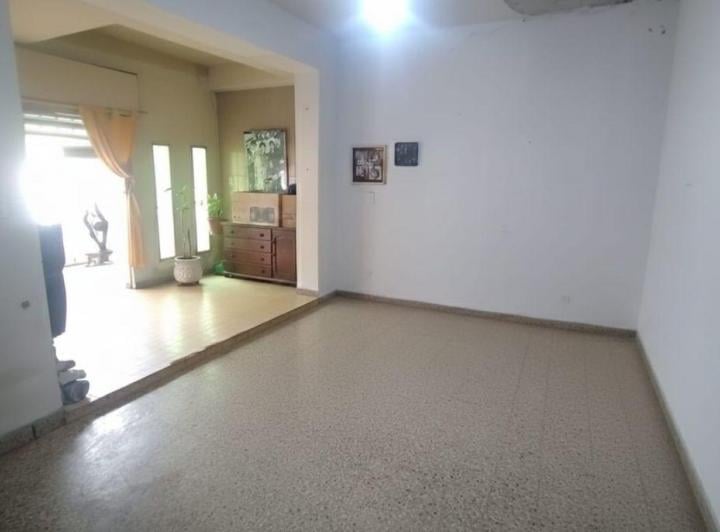 Casa · 169m² · 3 Ambientes · 2 Cocheras